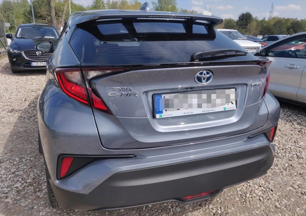 Toyota C-HR cena 89900 przebieg: 33000, rok produkcji 2020 z Ostrołęka małe 667